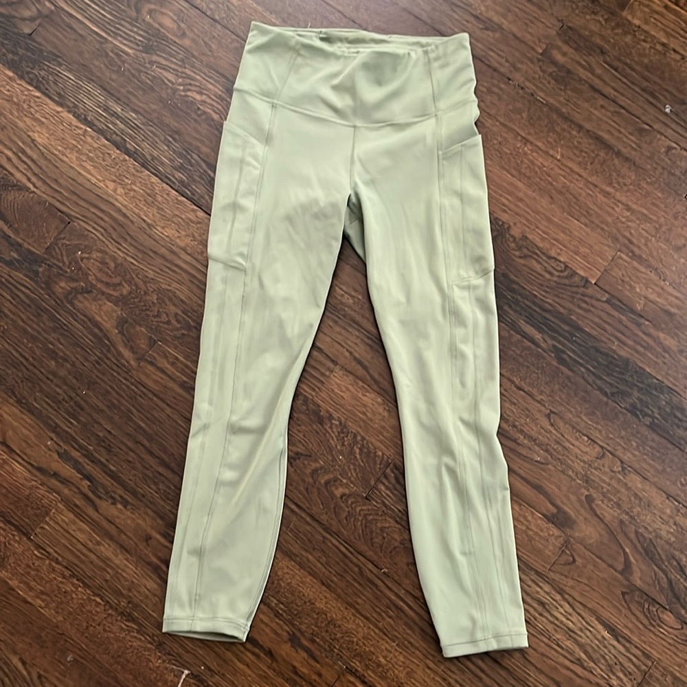 Athleta 7/8 tight leggings size S